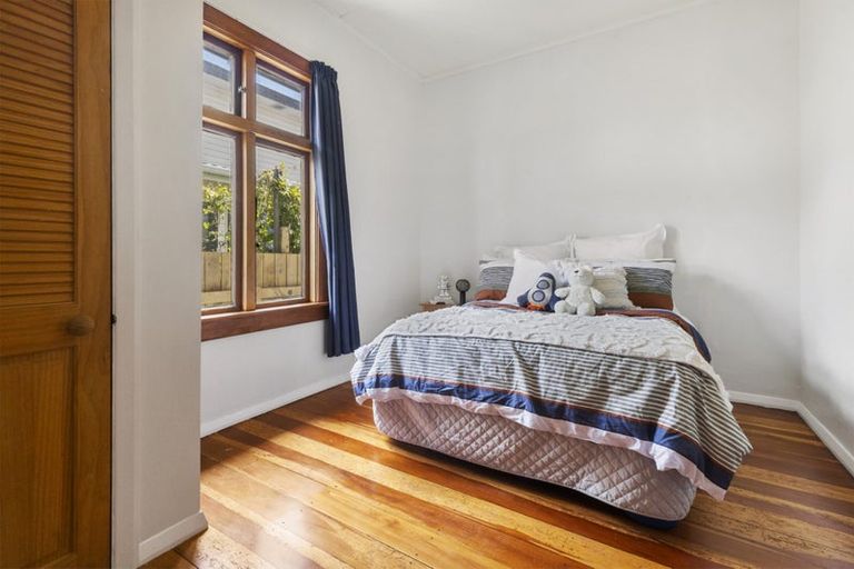 Photo of property in 33 Devonshire Road, Miramar, Wellington, 6022