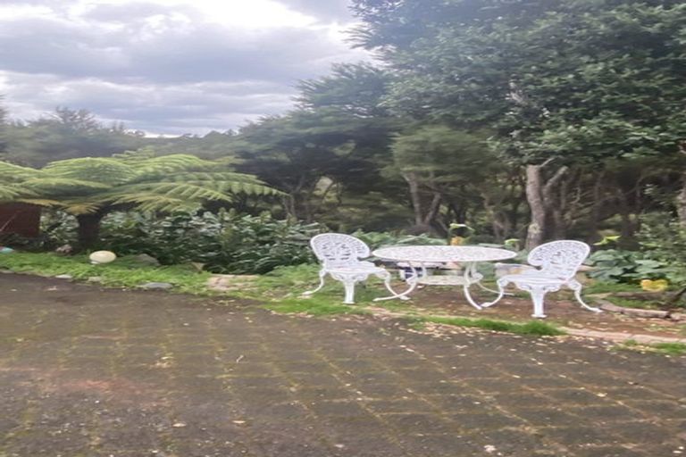 Photo of property in 341 Upper Drive, Greenhithe, Auckland, 0632
