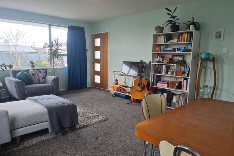 Photo of property in 90 Springs Road, Hornby, Christchurch, 8042