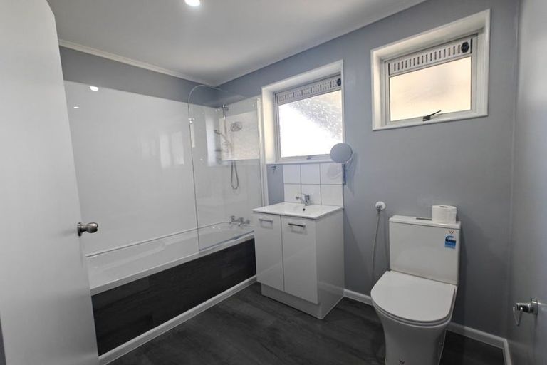 Photo of property in 54 Dunbeath Crescent, Kew, Invercargill, 9812