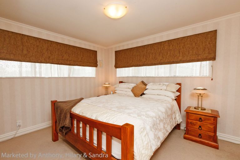Photo of property in 3 Sandstrom Grove, Feilding, 4702