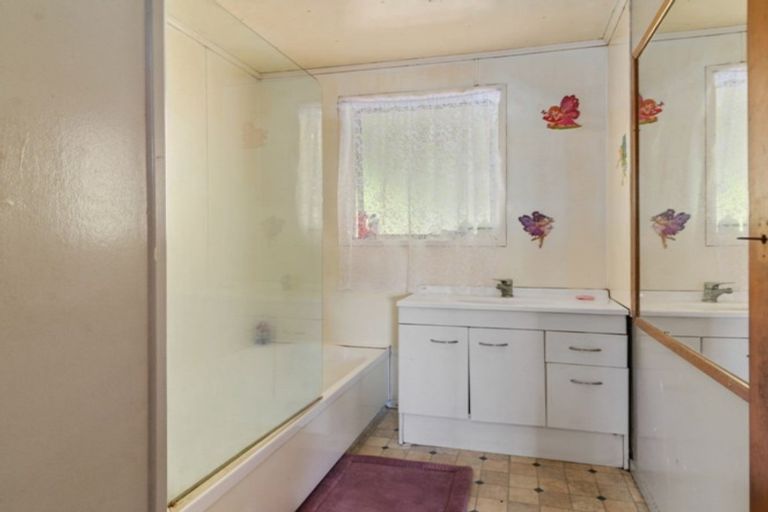 Photo of property in 24 Mallard Drive, Selwyn Heights, Rotorua, 3015