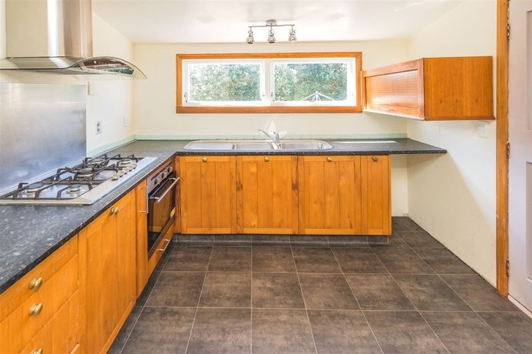 Photo of property in 36 Mosston Road, Castlecliff, Whanganui, 4501