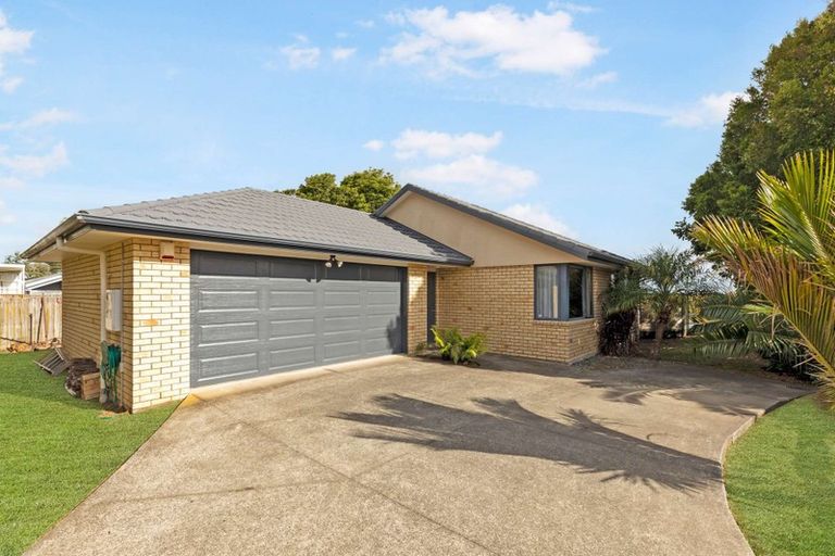 Photo of property in 41b Springs Road, Parakai, 0830