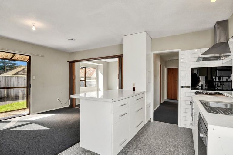 Photo of property in 2/114 Randolph Street, Woolston, Christchurch, 8062