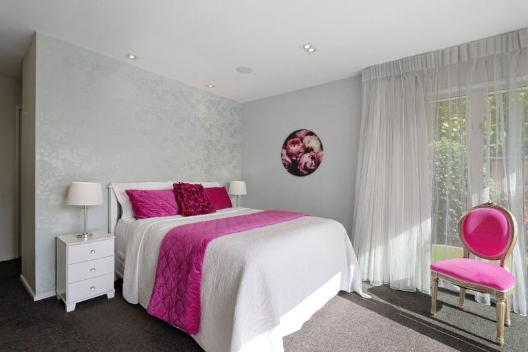 Photo of property in 97d Englefield Road, Northwood, Christchurch, 8051