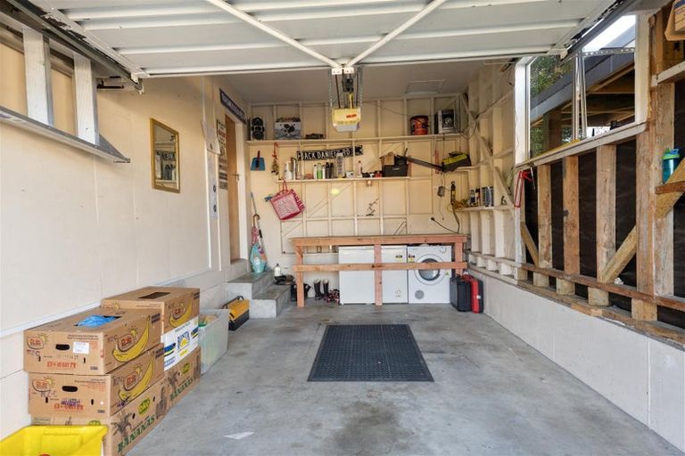 Photo of property in 1/6 Louisson Avenue, Stoke, Nelson, 7011