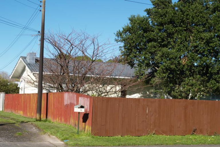 Photo of property in 26 Haddon Street, Mangere East, Auckland, 2024