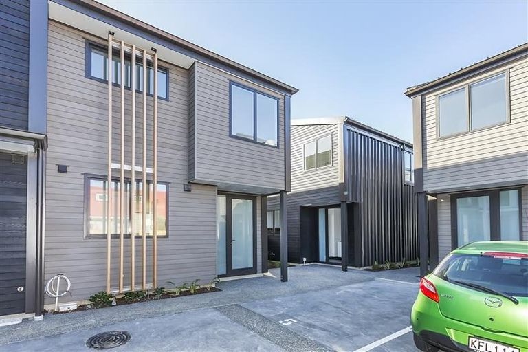 Photo of property in 74u5 Derwent Street, Island Bay, Wellington, 6023