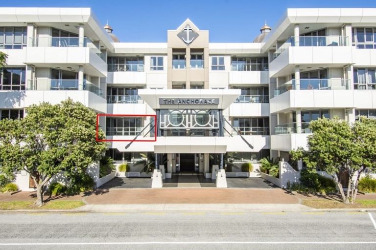 Photo of property in 210/36 Victoria Road, Mount Maunganui, 3116