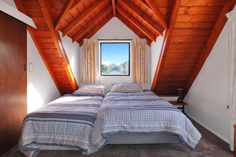 Photo of property in 38 Hennessy Street East, Foxton Beach, Foxton, 4815