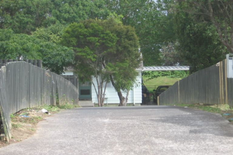 Photo of property in 40/40a Cadness Street, Northcote, Auckland, 0627