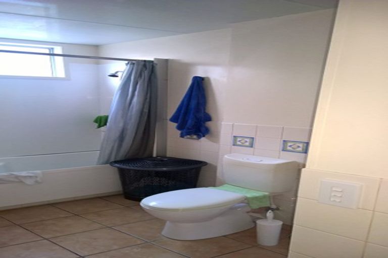 Photo of property in 74 Nairn Street, Mount Cook, Wellington, 6011