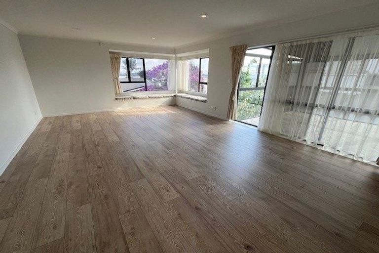 Photo of property in 2/170 Bucklands Beach Road, Bucklands Beach, Auckland, 2012