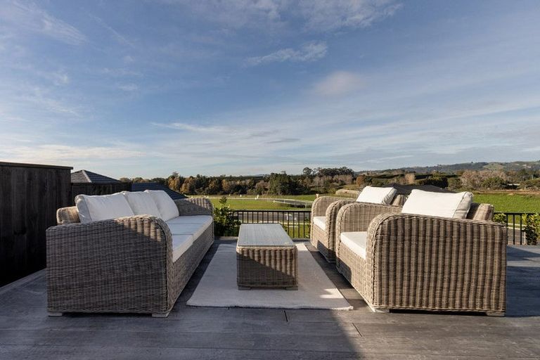 Photo of property in 39 Flounder Drive, Omokoroa, 3114