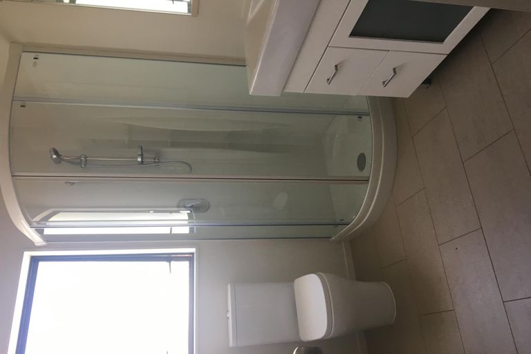 Photo of property in 3/2 Lanark Road, Kerikeri, 0230