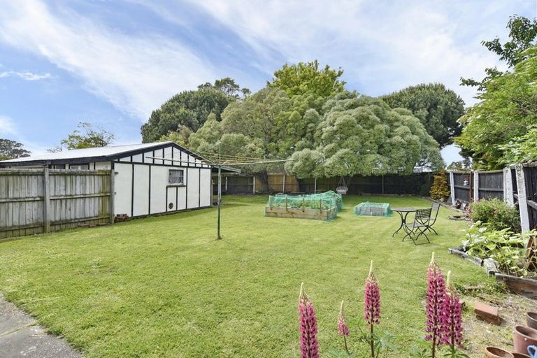Photo of property in 30 Damien Place, Bromley, Christchurch, 8062
