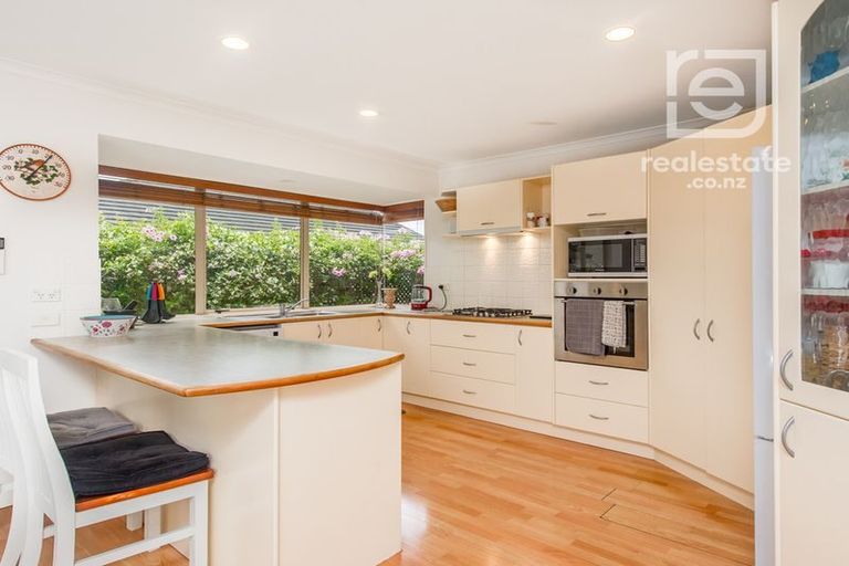 Photo of property in 157 Kilkenny Drive, East Tamaki Heights, Auckland, 2016