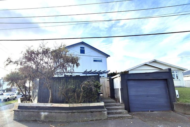 Photo of property in 1/4 Ellesmere Avenue, Miramar, Wellington, 6022