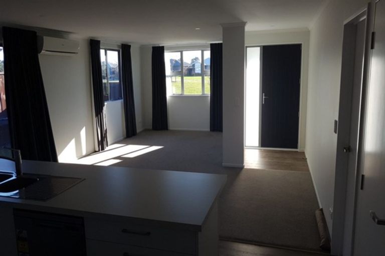 Photo of property in 16 Clanfield Way, Rolleston, 7615