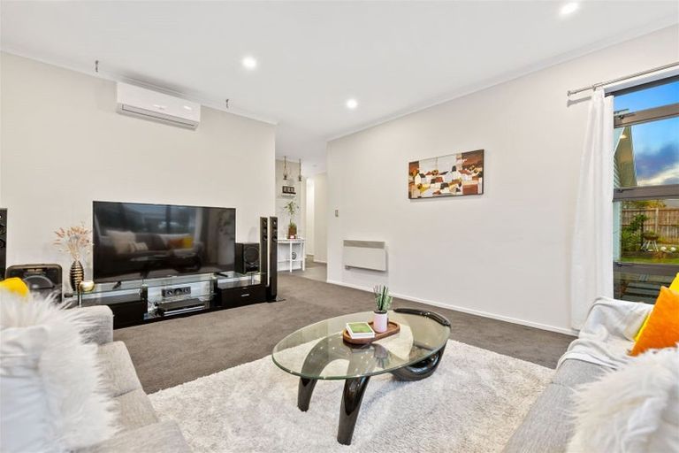 Photo of property in 7 Ara Kakara Avenue, Huapai, Kumeu, 0810