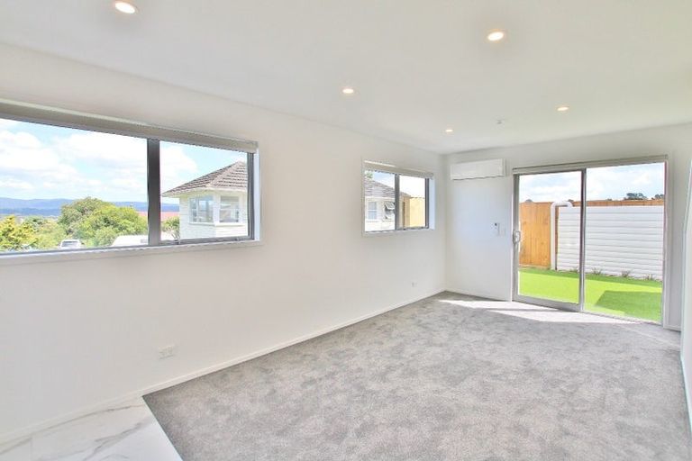 Photo of property in 6/42 Kaikoura Street, Henderson, Auckland, 0612