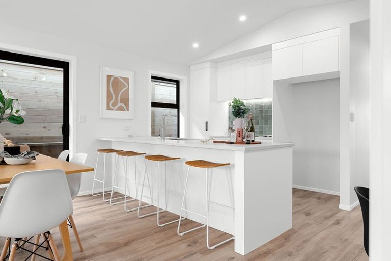 Photo of property in 16 Te Ia Terrace, Cambridge, 3434