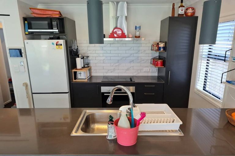 Photo of property in 28 Kare Ariki Place, Pukekohe, 2120