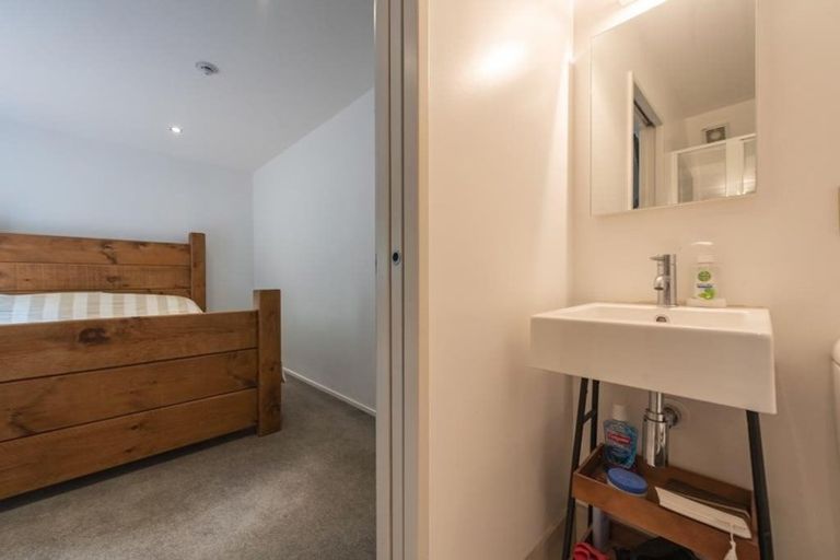 Photo of property in 55 Saddleback Grove, Karori, Wellington, 6012