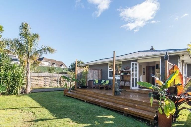 Photo of property in 88 Ngaio Road, Waikanae, 5036