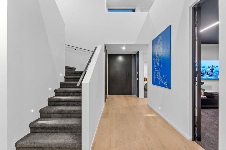 Photo of property in 17a Roland Road, Greenhithe, Auckland, 0632