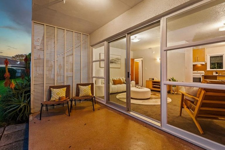 Photo of property in 3/133 Shakespeare Road, Milford, Auckland, 0620