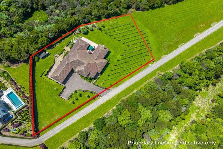 Photo of property in 61a Whitford Park Road, Whitford, Manurewa, 2576