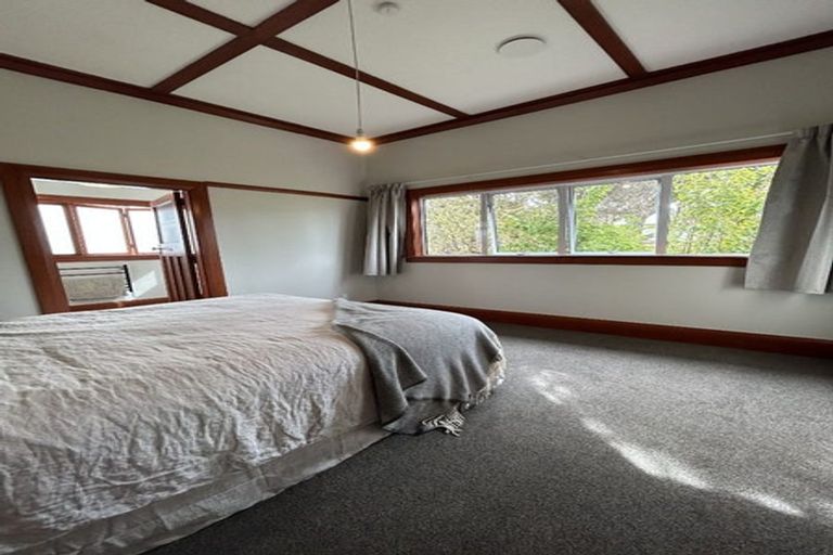 Photo of property in 10 Cambridge Terrace, Masterton, 5810