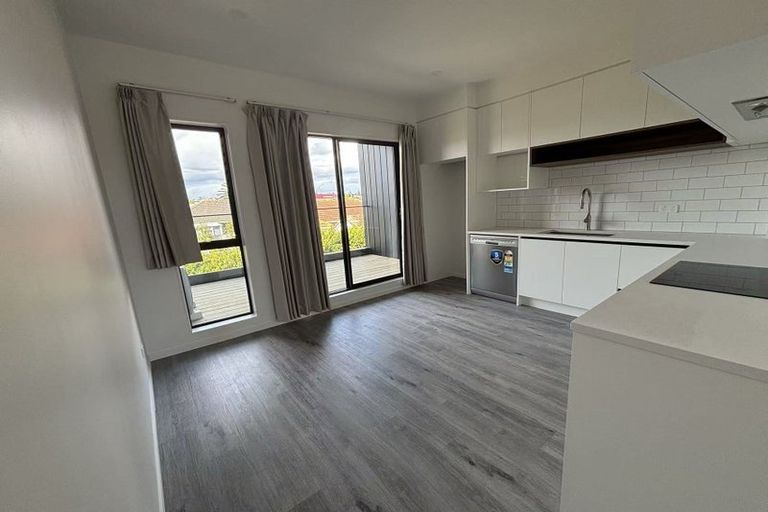 Photo of property in 5/39 Dale Crescent, Pakuranga, Auckland, 2010