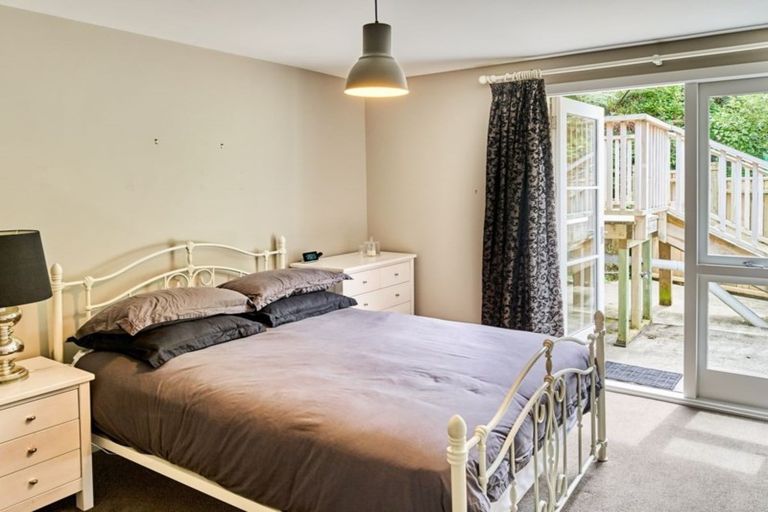 Photo of property in 29 Khouri Avenue, Karori, Wellington, 6012
