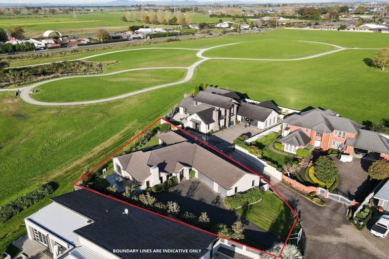 Photo of property in 12 Peninsula Point, Huntington, Hamilton, 3210