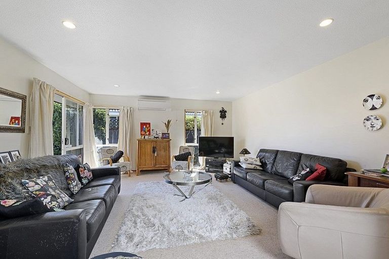 Photo of property in 5/61 Waimairi Road, Upper Riccarton, Christchurch, 8041