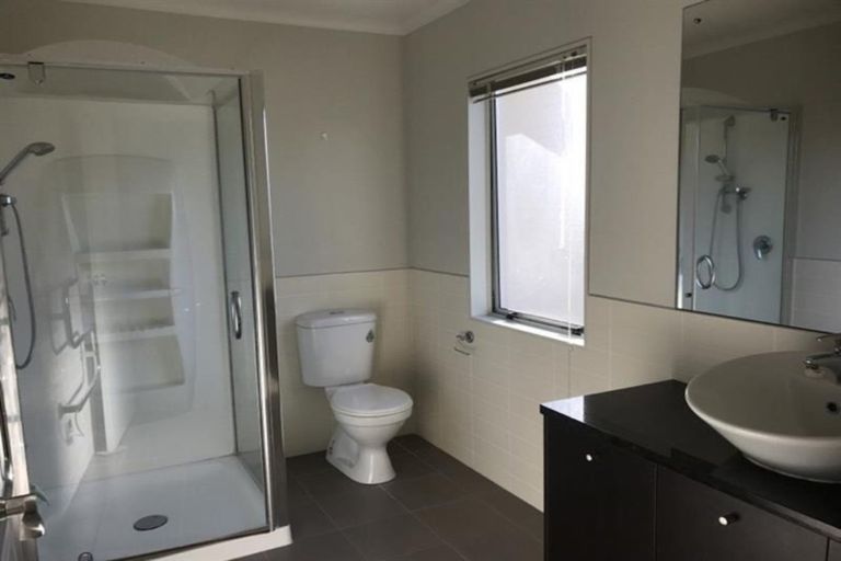 Photo of property in 29 Coachman Drive, Flat Bush, Auckland, 2016