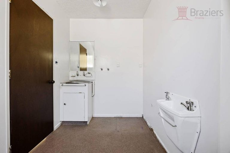 Photo of property in 3/45a Main Road, Redcliffs, Christchurch, 8081