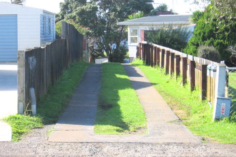 Photo of property in 2/69 Christmas Road, Manurewa, Auckland, 2102