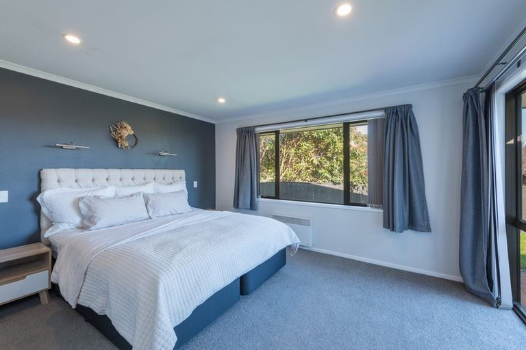 Photo of property in 46 Ngawhatu Road, Stoke, Nelson, 7011