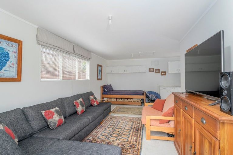 Photo of property in 9 Pauanui Beach Road, Pauanui, Hikuai, 3579