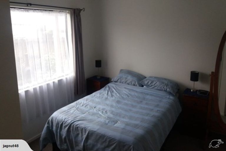 Photo of property in 3 Nadine Place, Mangere Bridge, Auckland, 2022