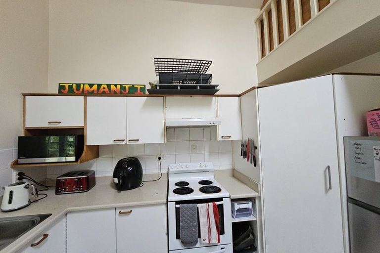 Photo of property in 34 Devon Street, Aro Valley, Wellington, 6021