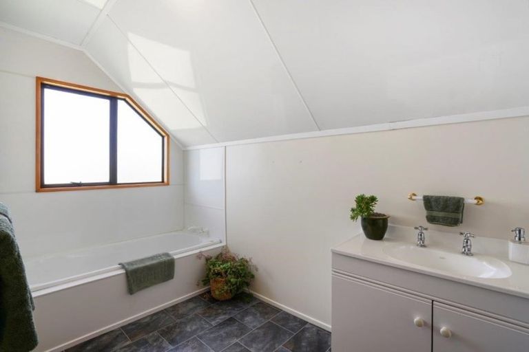 Photo of property in 209 Lawford Road, West Melton, Christchurch, 7676