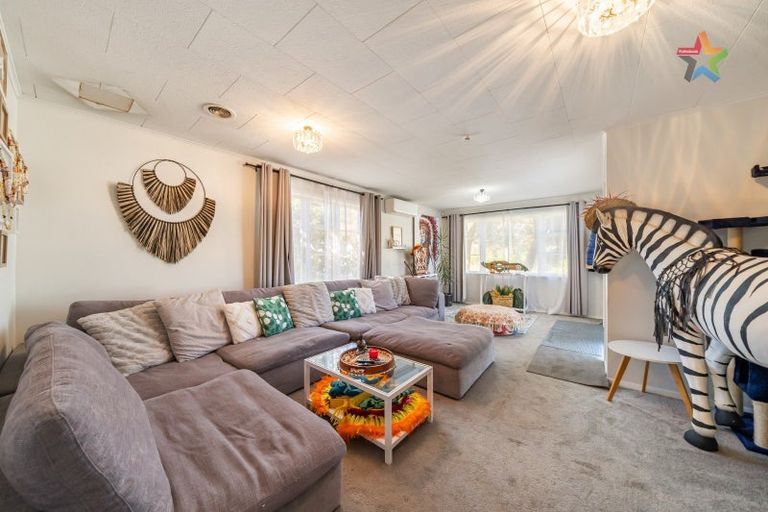 Photo of property in 7 Hine Road, Wainuiomata, Lower Hutt, 5014