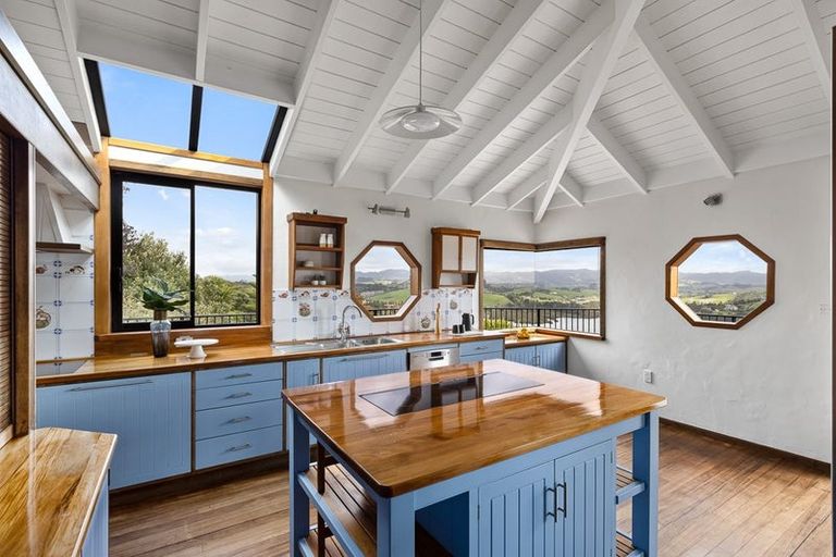 Photo of property in 1234 Sandspit Road, Sandspit, Warkworth, 0982