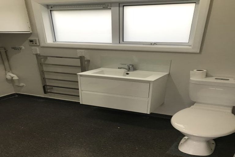 Photo of property in 44 Washington Avenue, Brooklyn, Wellington, 6021