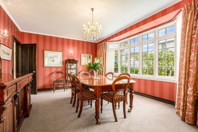 Photo of property in 4-6 Cheviot Road, Lowry Bay, Lower Hutt, 5013